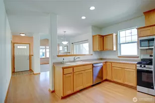 448 Garden Ln, Burlington, WA 98233 - Photo 3