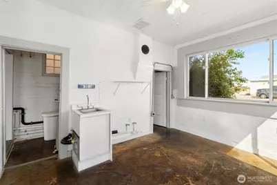 102 Everson Rd, Everson, WA 98247 - Photo 5