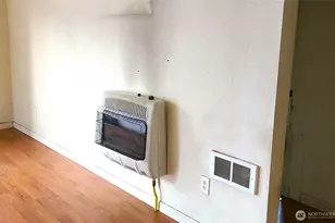 529 N 103rd St, Seattle, WA 98133 - Photo 7