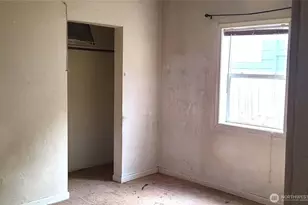 529 N 103rd St, Seattle, WA 98133 - Photo 13