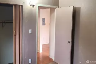 529 N 103rd St, Seattle, WA 98133 - Photo 9