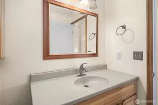 12632 SE 211th Ct, Kent, WA 98031 - Photo 15