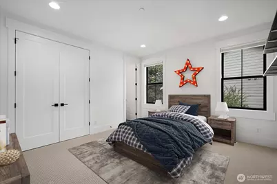 10924 SE 24th Place, Bellevue, WA 98004 - Photo 31