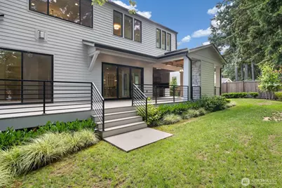 10924 SE 24th Place, Bellevue, WA 98004 - Photo 37