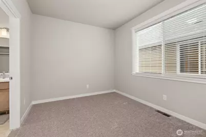 9021 Wyatt Court SE, Tumwater, WA 98501 - Photo 15