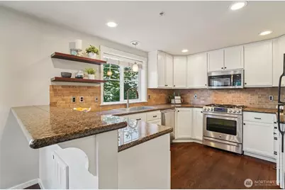 6562 5th Avenue NE #C, Seattle, WA 98115 - Photo 9