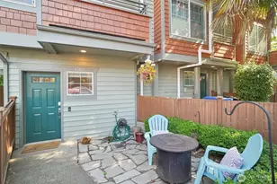 6562 5th Ave NE, Seattle, WA 98115 - Photo 3
