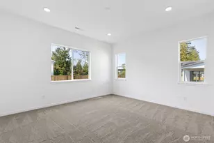 341 N 55th St, Mount Vernon, WA 98273 - Photo 11