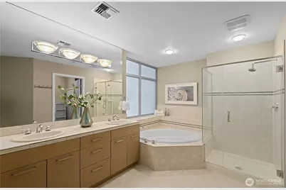 2319 1st Avenue #205, Seattle, WA 98121 - Photo 17