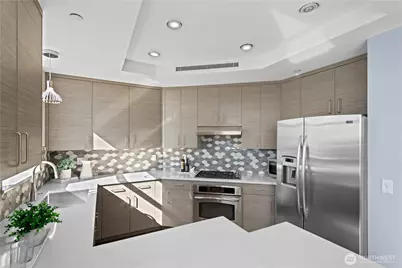 2319 1st Avenue #205, Seattle, WA 98121 - Photo 7