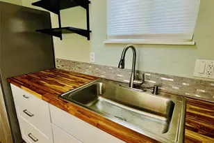 545 Hendricks St, Port Townsend, WA 98368 - Photo 9