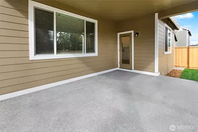 18305 37th Avenue E, Tacoma, WA 98446 - Photo 25