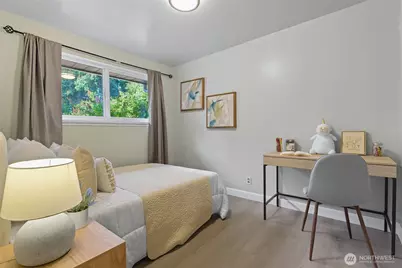 1006 NE 126th St., Seattle, WA 98125 - Photo 11