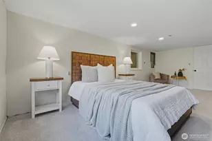 1006 NE 126th St, Seattle, WA 98125 - Photo 23