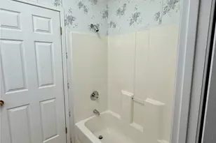 1628 Pleasant Ave, Wenatchee, WA 98801 - Photo 11