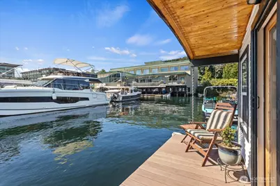 1900 Westlake Avenue N #B11, Seattle, WA 98109 - Photo 27