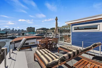 1900 Westlake Avenue N #B11, Seattle, WA 98109 - Photo 31