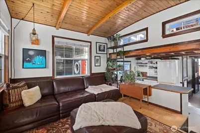 1900 Westlake Avenue N #B11, Seattle, WA 98109 - Photo 23