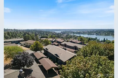 3560 Narrows View Lane NE #202, Bremerton, WA 98310 - Photo 5