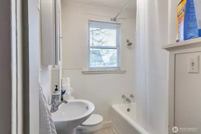 801 Veneta Avenue, Bremerton, WA 98337 - Photo 29