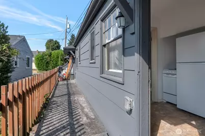 2135 4th Street, Bremerton, WA 98312 - Photo 9