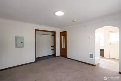 2135 4th Street, Bremerton, WA 98312 - Photo 11