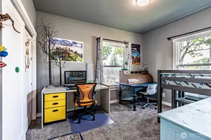 6827 S Thompson Ave, Tacoma, WA 98408 - Photo 9