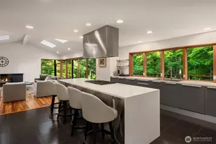 12741 NE 39th St, Bellevue, WA 98005 - Photo 7