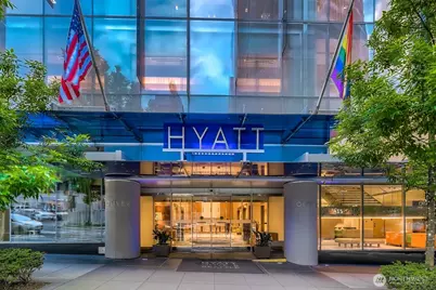 737 Olive Way #2905, Seattle, WA 98101 - Photo 35