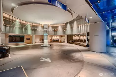 737 Olive Way #2905, Seattle, WA 98101 - Photo 37