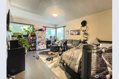 4738 17th Avenue NE, Seattle, WA 98105 - Photo 11