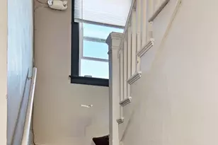 4738 17th Ave NE, Seattle, WA 98105 - Photo 9