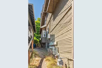 4738 17th Avenue NE, Seattle, WA 98105 - Photo 23