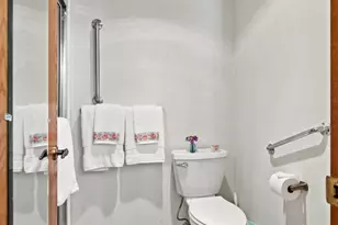 2801 N Narrows Dr, Tacoma, WA 98407 - Photo 19