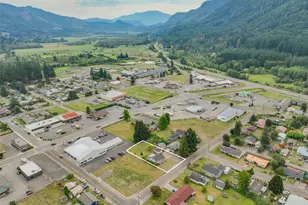 325 3rd St, Morton, WA 98356 - Photo 5