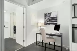 501 Roy St, Seattle, WA 98109 - Photo 17