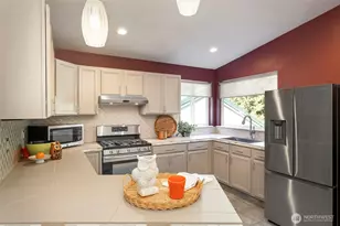 6353 NE Gratitude Way, Poulsbo, WA 98370 - Photo 23