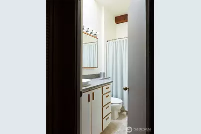 611 Post Avenue #7, Seattle, WA 98104 - Photo 17
