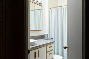 611 Post Ave, Seattle, WA 98104 - Photo 17