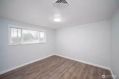 630 W Loop Drive, Moses Lake, WA 98837 - Photo 5