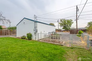 630 W Loop Dr, Moses Lake, WA 98837 - Photo 31