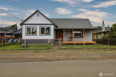 618 W King Street, Aberdeen, WA 98520 - Photo 1