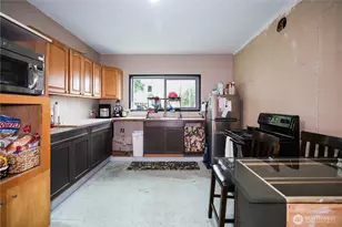 618 W King St, Aberdeen, WA 98520 - Photo 5