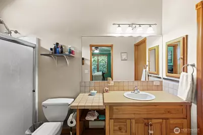 1604 Tara Court, Kelso, WA 98626 - Photo 17