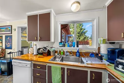 17563 12th Avenue NE, Shoreline, WA 98155 - Photo 15