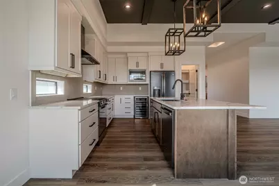 958 Racine Springs Drive, Wenatchee, WA 98801 - Photo 5