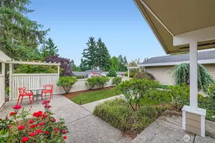 1733 172nd Pl NE, Bellevue, WA 98008 - Photo 5