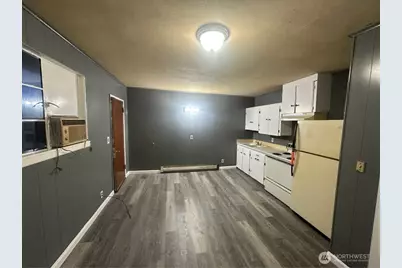 616 Columbia Avenue #7, Bridgeport, WA 98813 - Photo 11