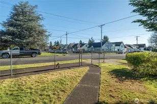 322 N St, Hoquiam, WA 98550 - Photo 3