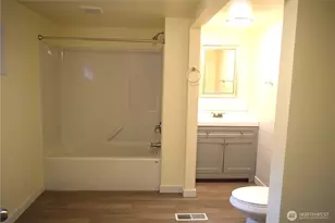 2437 73rd Ave SW, Tumwater, WA 98512 - Photo 9